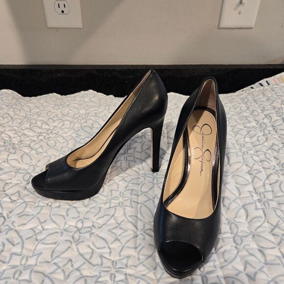 Jessica Simpson Black Peep Toe Heels - Picture 1 of 11